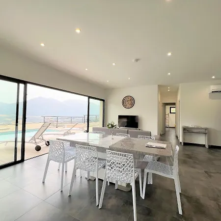 Cupabia Vue Villa *